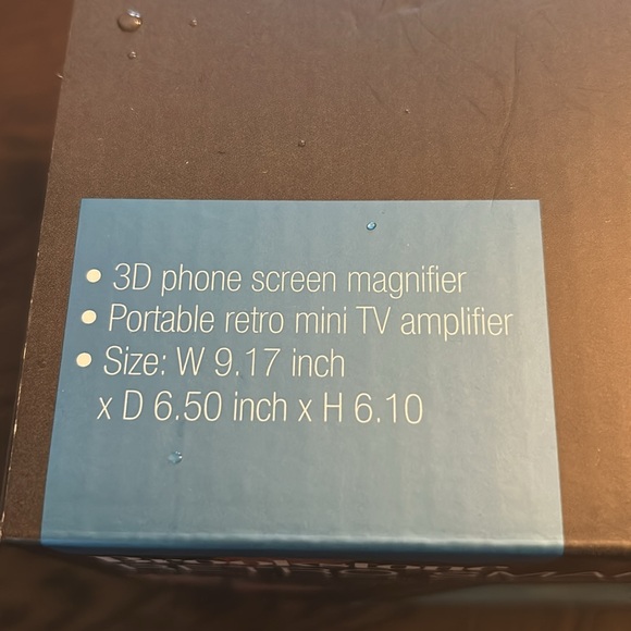 BROOKSTONE RETRO SMARTPHONE TV MAGNIFIER NWT - Picture 3 of 6